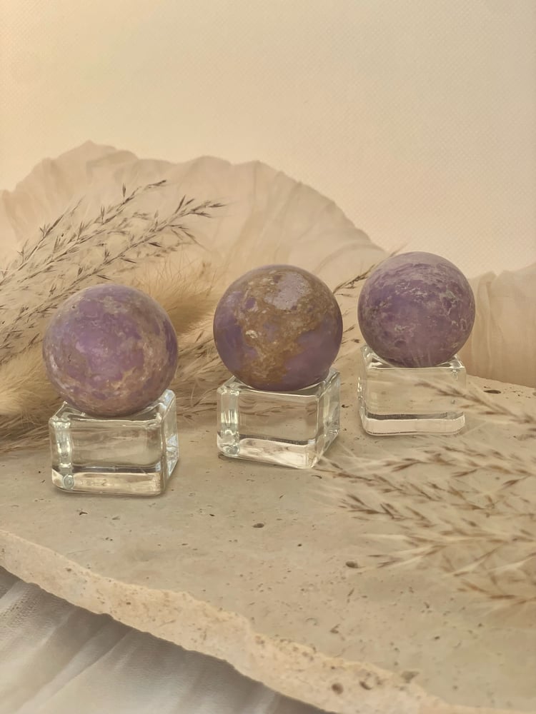 Image of Phosphosiderite Spheres (sml) 