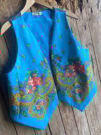 Image 4 of Chaleco feito a man. FOLIADA41. Talla M/L