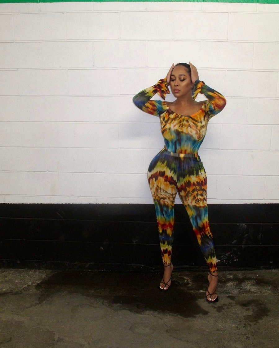 Image of MULTI-TONE TIE DYE PRINT 2-PIECE SET (MEDIUM)