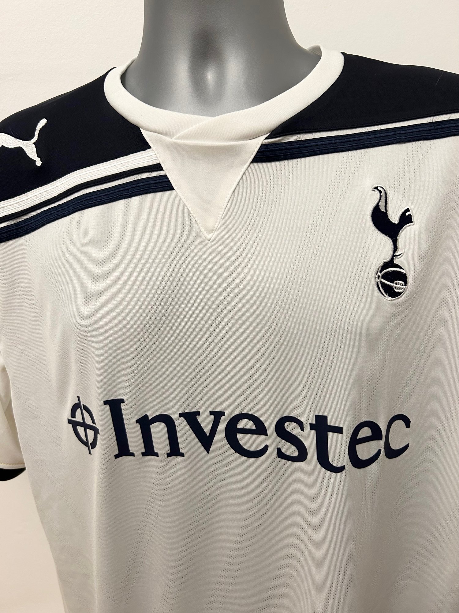 Image of Tottenham Hotspur “BALE 3” 2010/11 Home Cup Shirt + UCL patches, XL