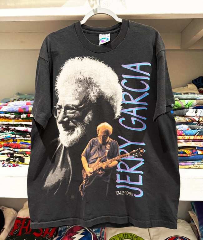 Jerry Garcia 1995 Remembrance T-Shirt - Size XL