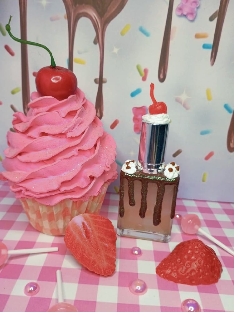 Image of "Black Forest Cake" Perfume