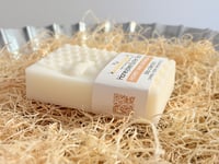 Image 3 of Honey and Oatmeal Honeybee Butter Bar