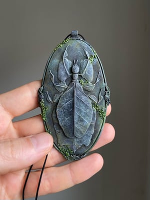 Leaf Insect Pendant Stone