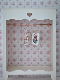 Image 4 of armario flores 