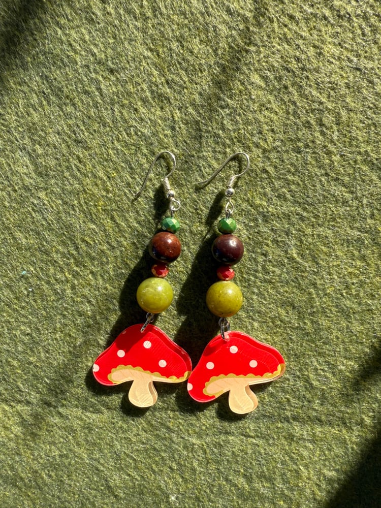 Image of Mushroom core earrings ✨🍄