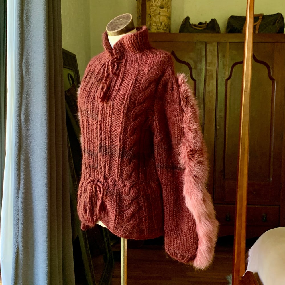 Delaware Street Fox Fur and Cashmere Sweater O/S