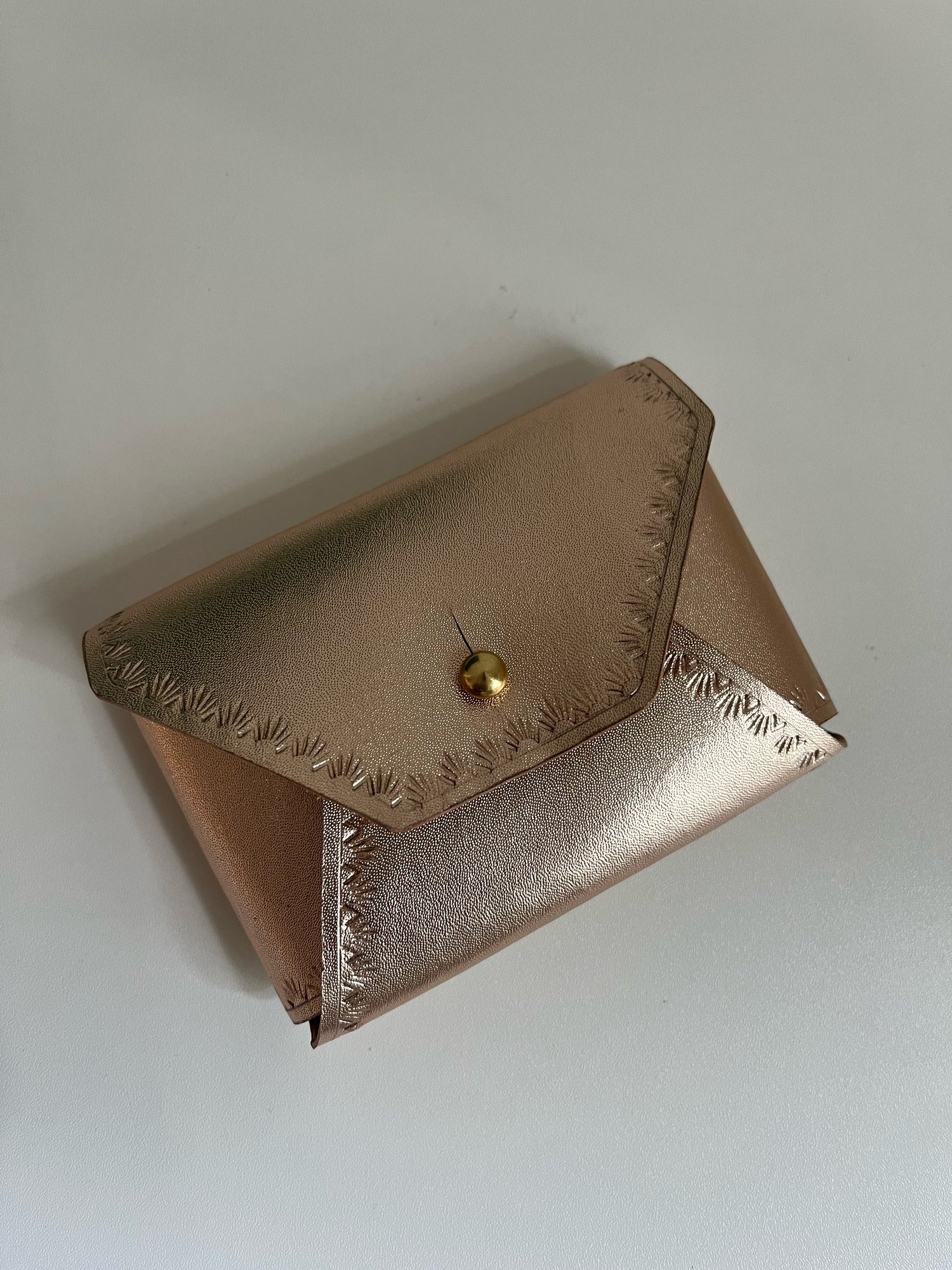 Image of Sepici Rose Gold “No Stitch” Card Wallet