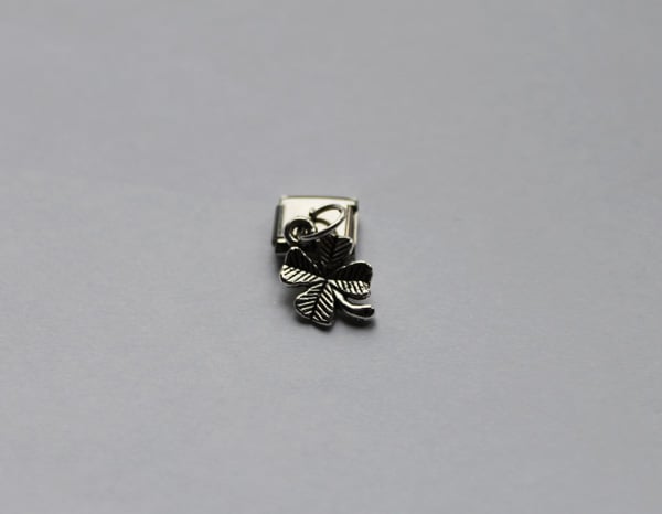 Image of Lucky Four Leaf Clover (dangling charm)
