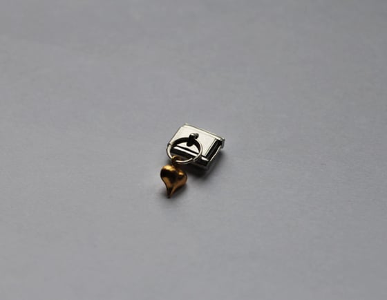 Image of Love Heart (gold dangling charm)