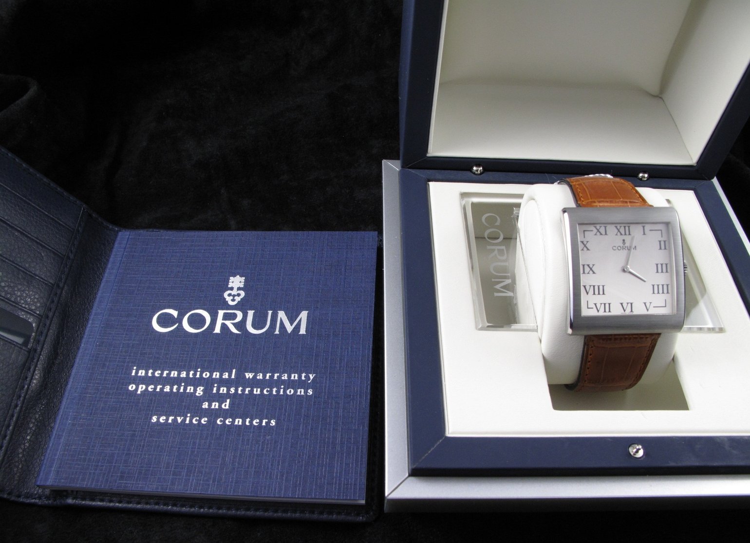 NEW RARE VINTAGE MEN S CORUM BUCKINGHAM MECHANICAL WATCH 17 JEWEL