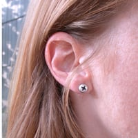 Image 4 of round screw earrings