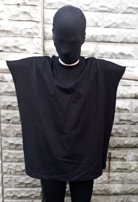 Image of BLAQ SQUARE TEE 