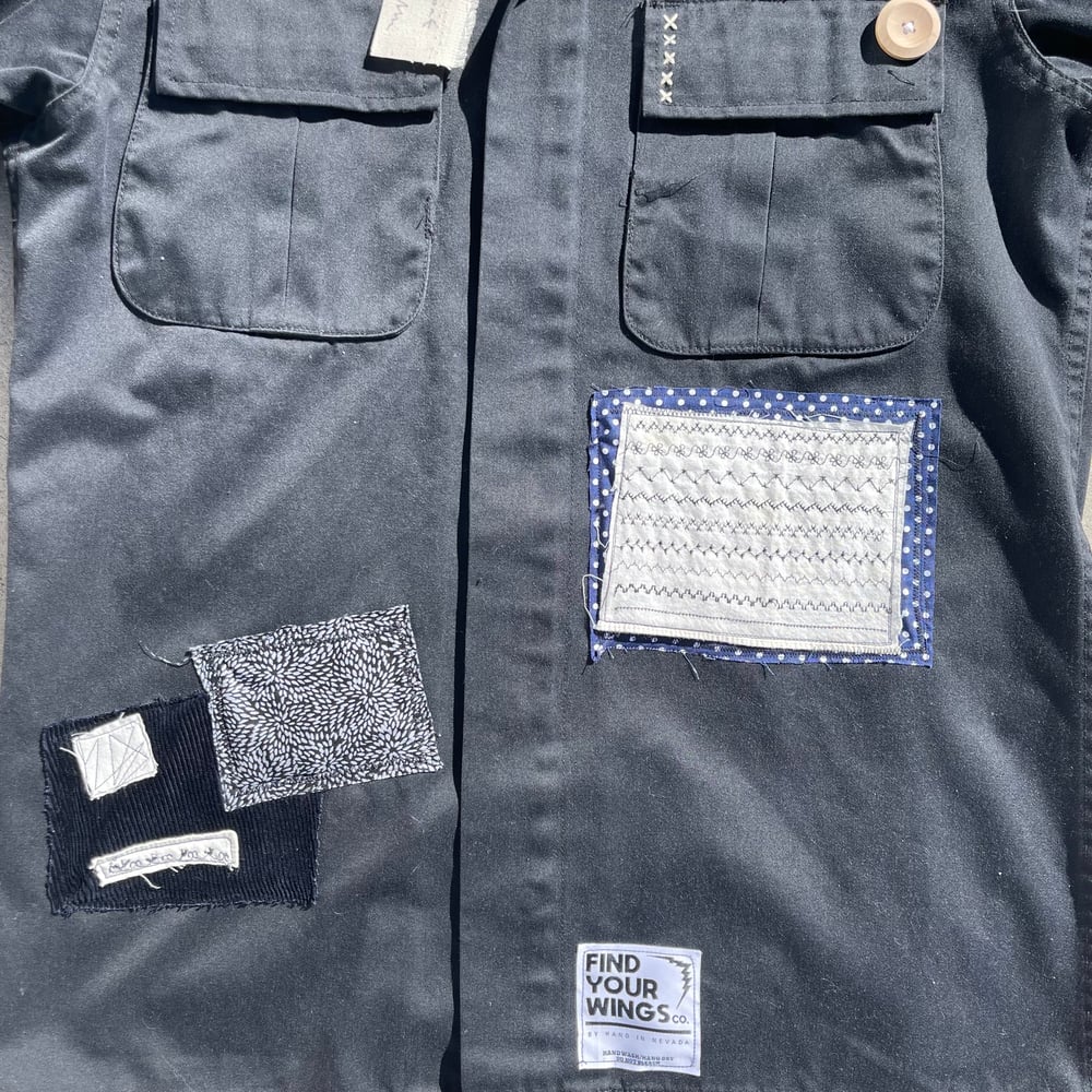 Wings ‘Impression Coat’ Type 2 (W: 22in L: 30.5in) Med/Large