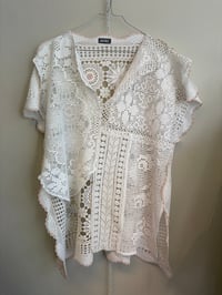 Image 1 of Daisy shirt, white (one size)