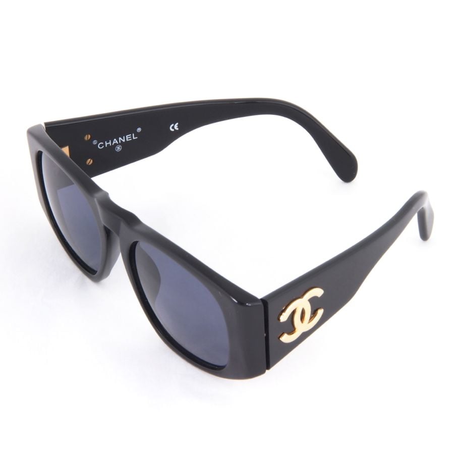 Chanel Vintage Chanel Black with Large Gold CC Logo Sunglasses -02461