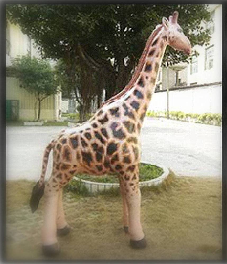 life size giraffe toy