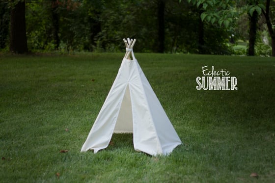 Image of Teepee with 4 foot poles