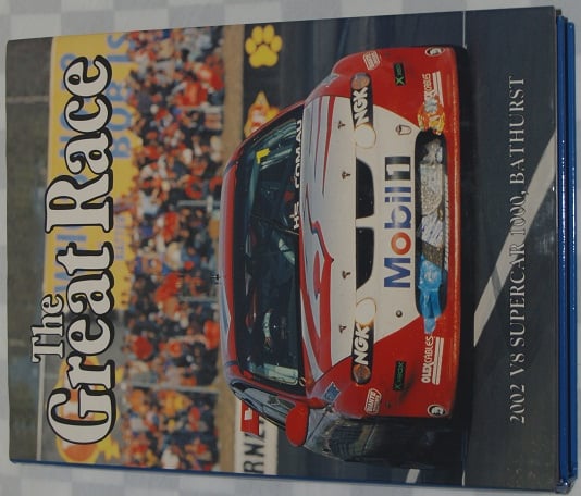 Image of Bathurst 2002 Great Race. Bob Jane T-marts 1000.