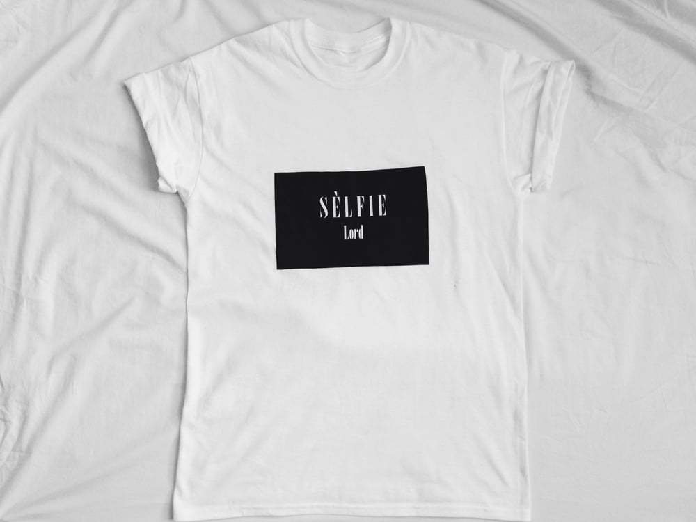 Image of SELFIE LORD