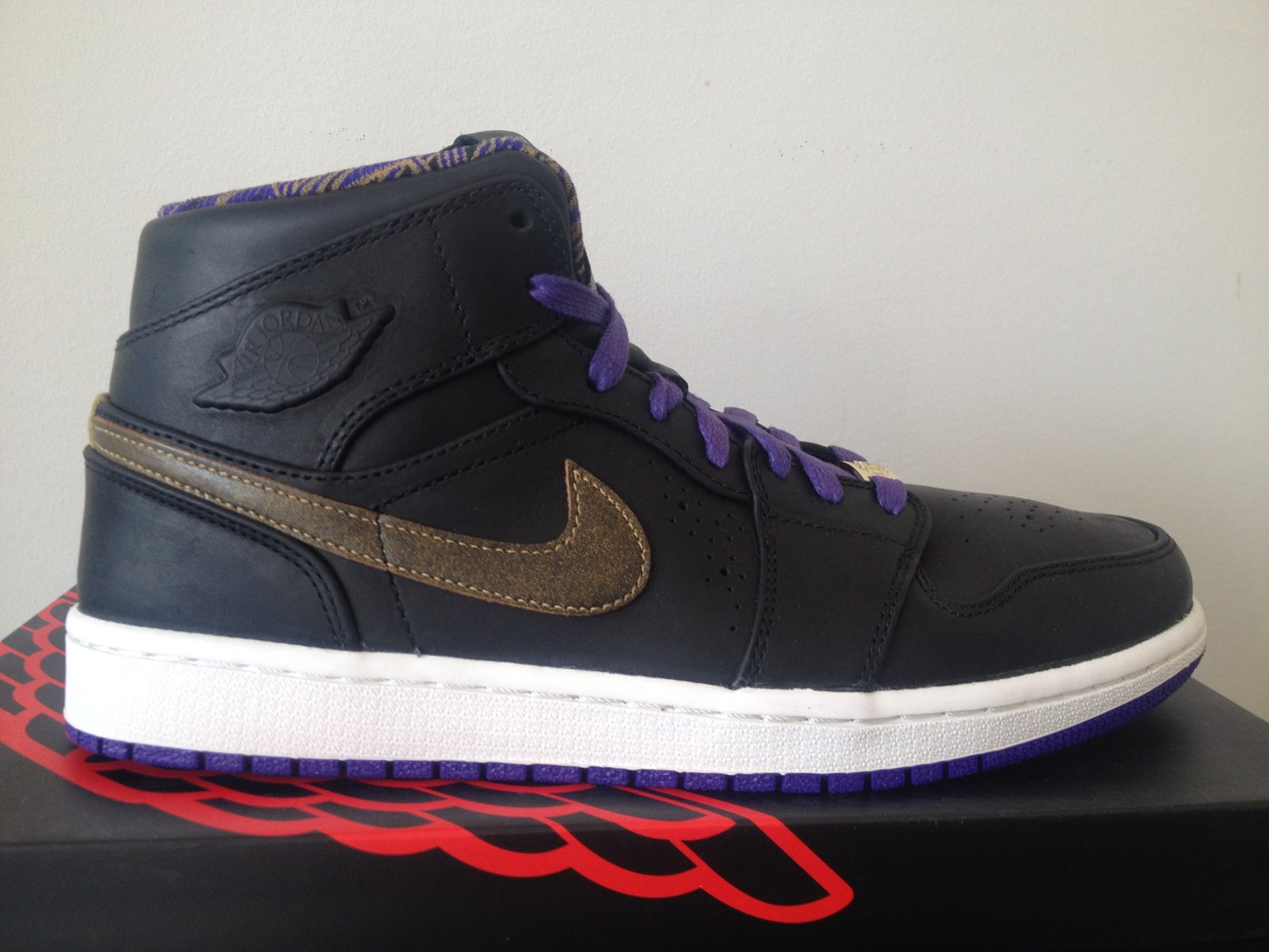 jordan 1 bhm 2014