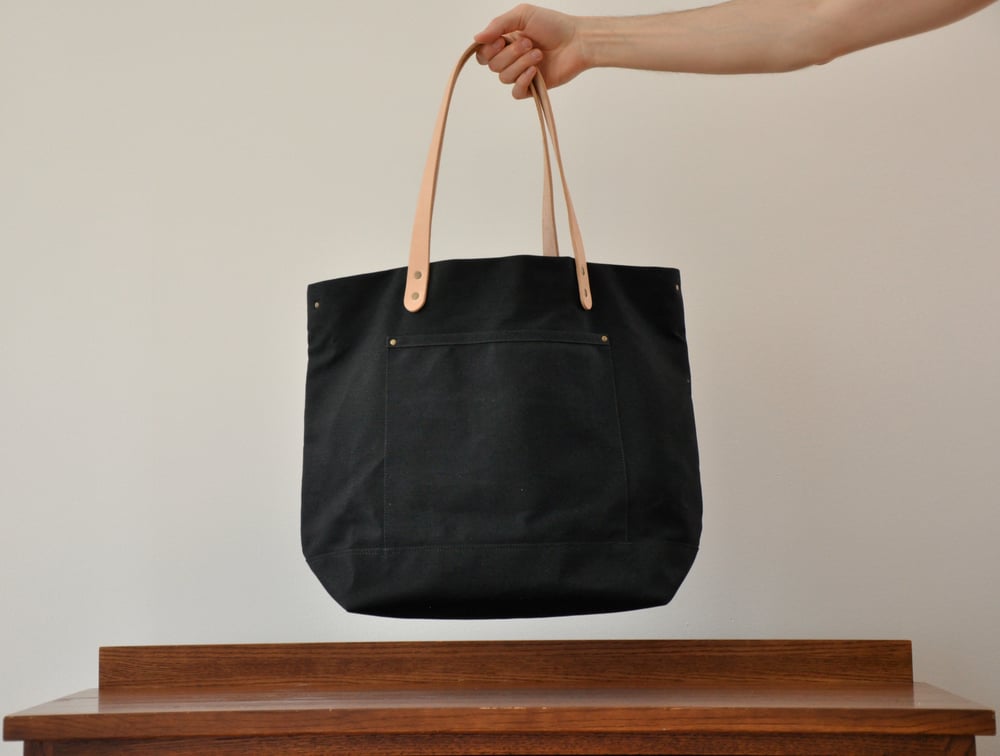 Image of Carryall Bag - Black or Navy Waxed Canvas