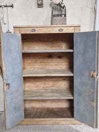 Image 5 of Le buffet d'atelier 