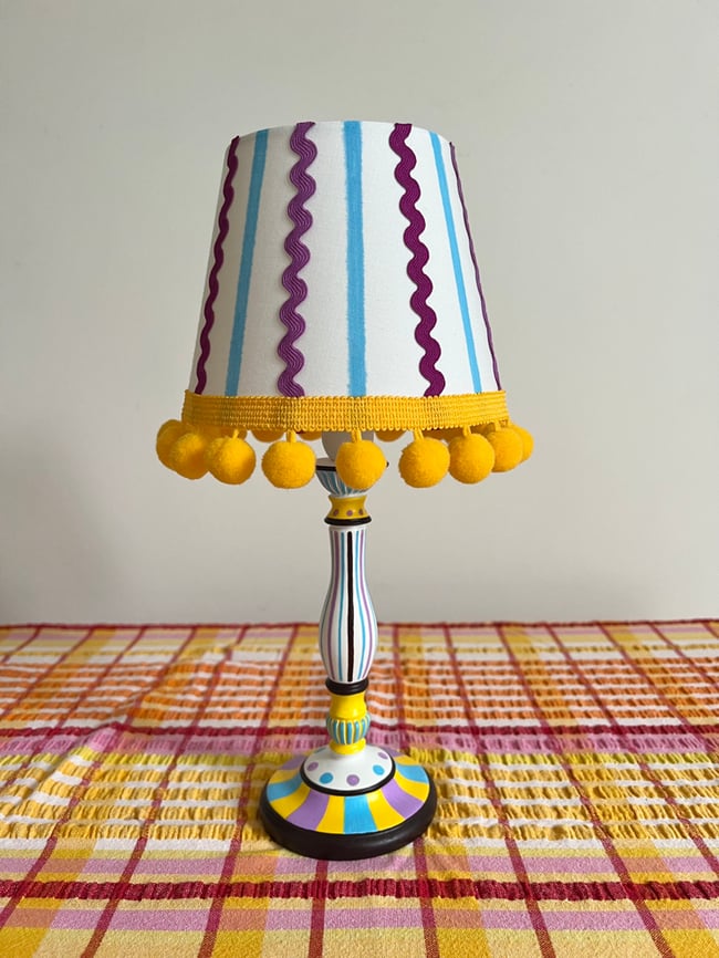 Chocolate and mauve Daisy lamp