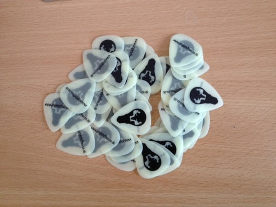 Image of Glow in the Dark Plectrums