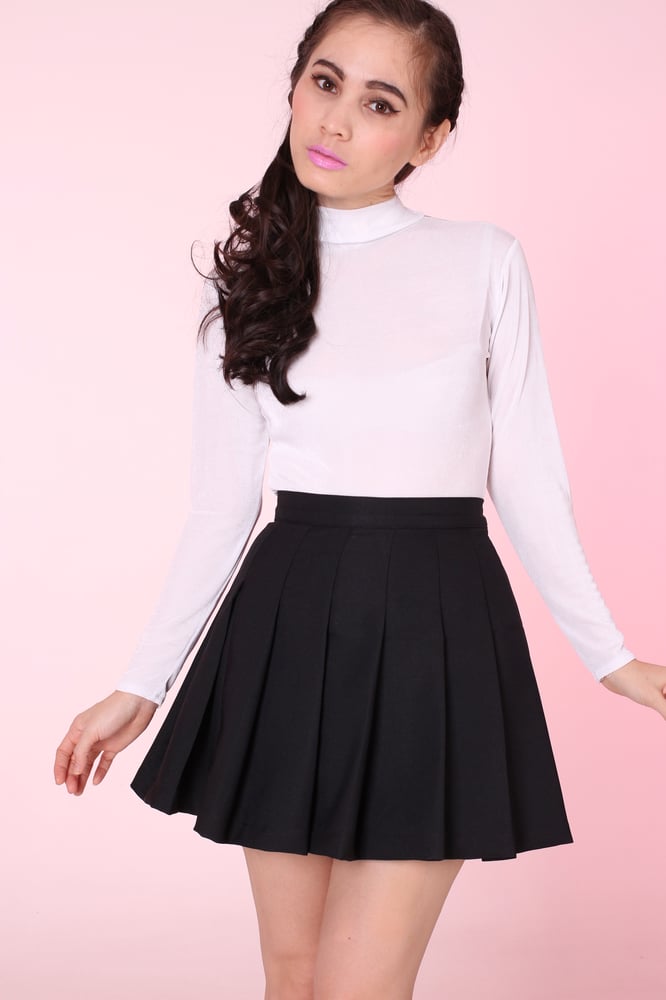 MADE TO ORDER Black Pleated Cheer Skirt Glitters For Dinner