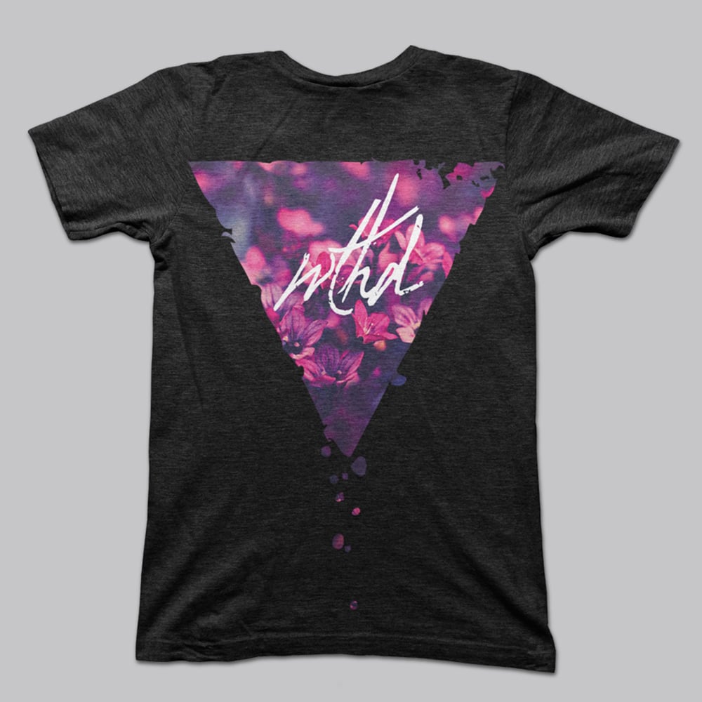Image of FLORAL TRIANGLE BLACK