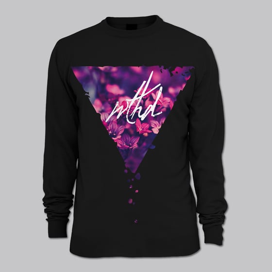 Image of FLORAL TRIANGLE CREWNECK