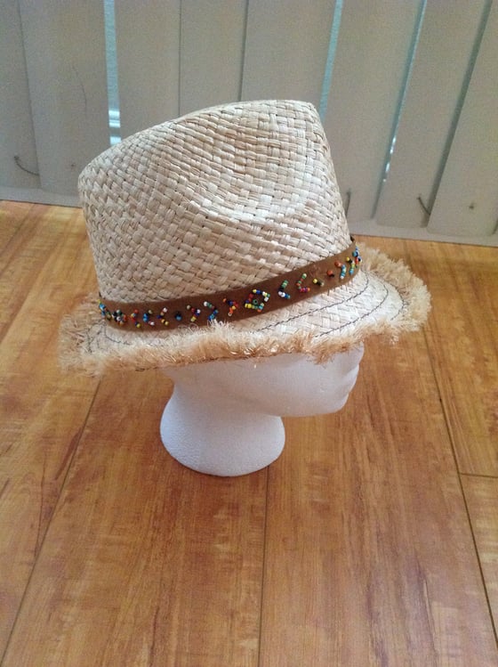 Image of Straw fedora with fringe rim