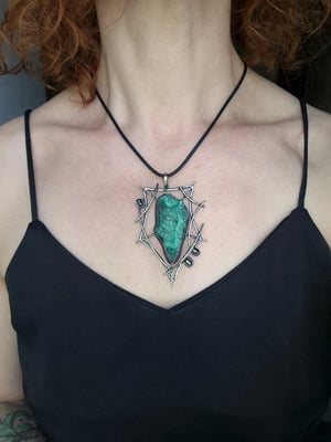 Malachite and hematite pendant 