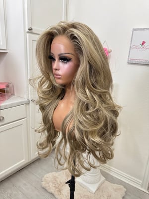 Image of Kellie luxury free part (custom order)