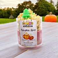 Image 5 of Handmade Pumpkin Spice Candle 8oz