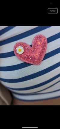 Image 4 of Broche coeur paquerette au choix 