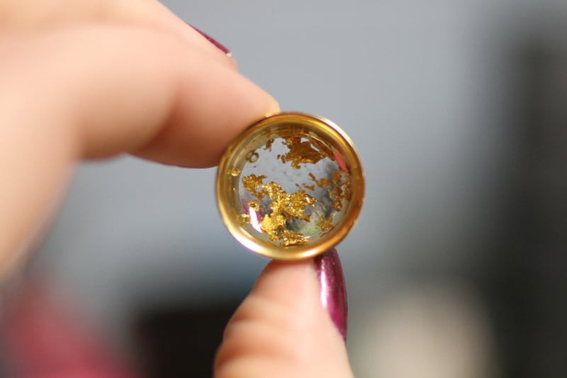 Image of Gold Flake Plugs (sizes 2g-2")
