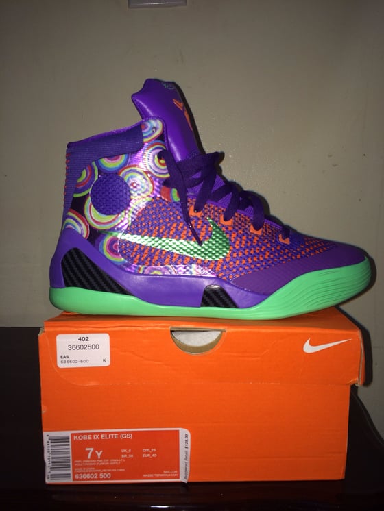 Image of Nike Kobe 9 Elite Purple Venom 