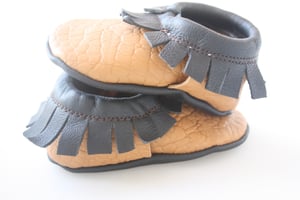 Image of Moccasin - dual colored tan and black