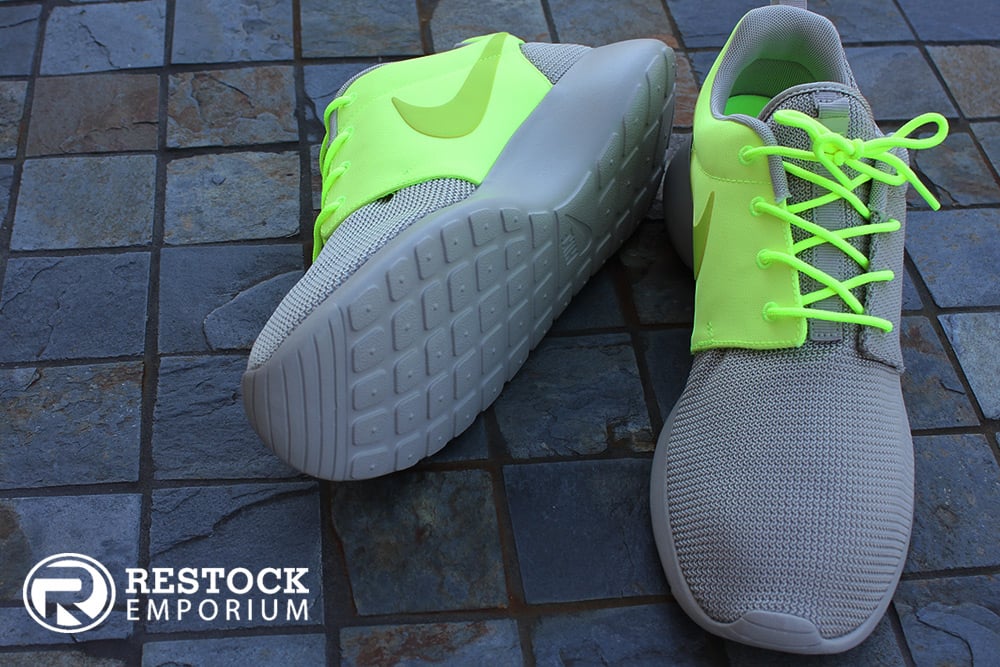 Image of Nike Roshe Run QS “Two-Faced” - Classic Stone & Squadron Green 