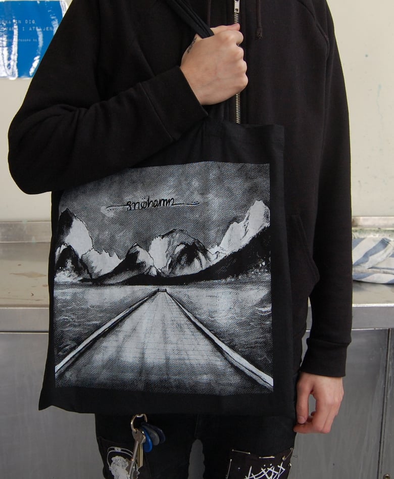 Image of Snöhamn black totebag