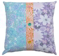 Image 3 of Vintage sheet Cushion Kit
