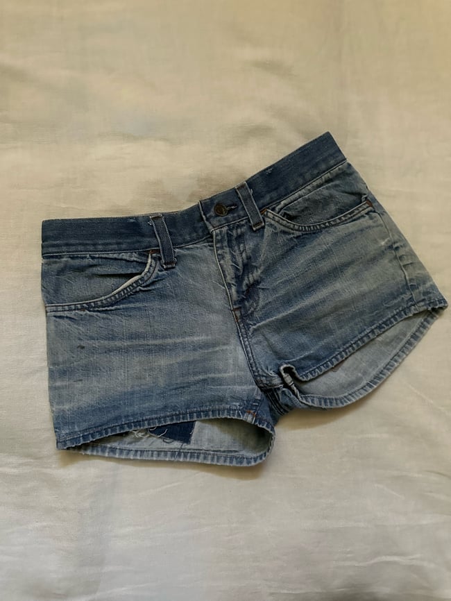 early 70s Levi's white tab denim shorts
