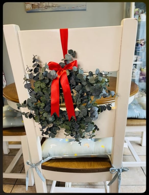 Image of 30cm Chair Wreaths