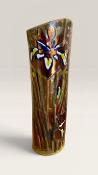 Image 3 of “Iris” reduction lustre vase