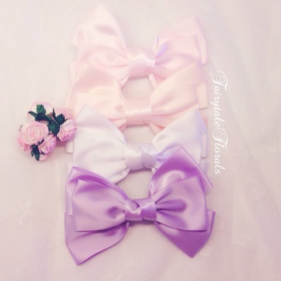 Image of Pastel Pretties Satin Hair Bow Set