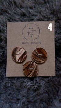Image 5 of Hazel buttons - Set of 3