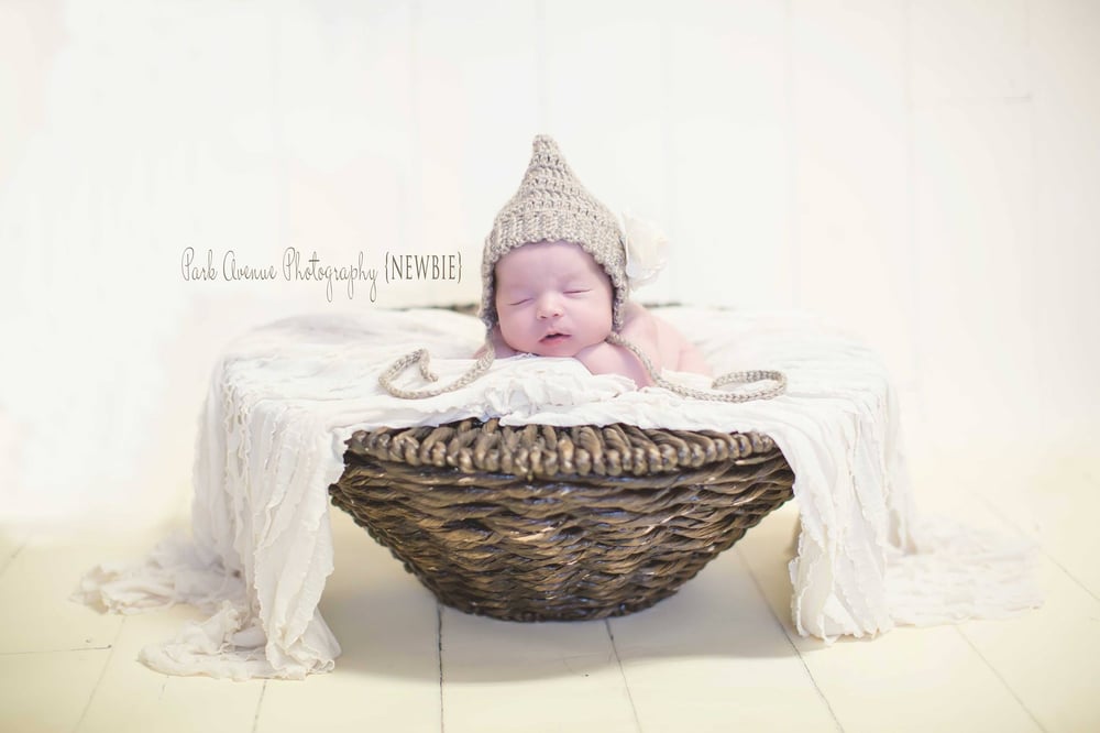 Image of Newborn Simple Pixie Bonnet & Pants Set, 
