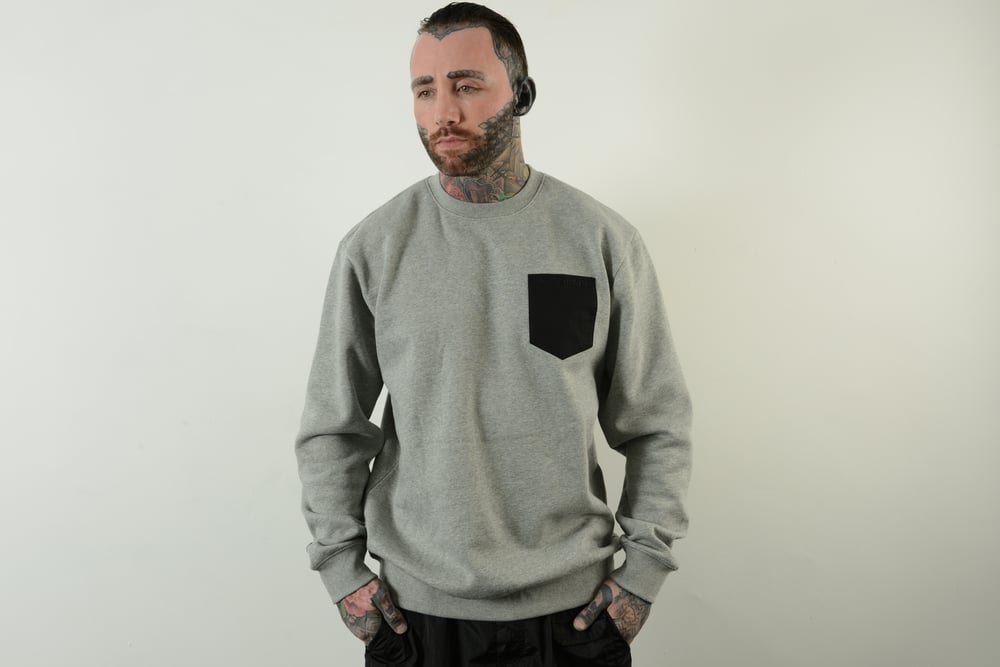 Image of SCALES OF LIFE POCKET CREWNECK